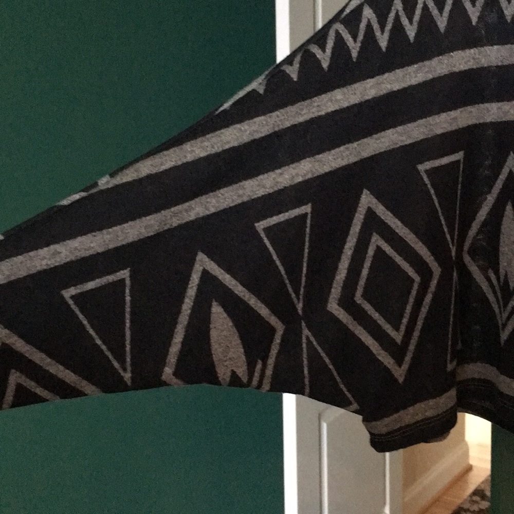 Patterned crop top - Picture 3 of 5